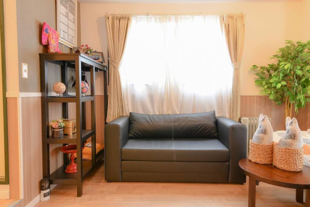 Jinghouse小岩 Direct To Shinjuku/Airport/Close To Station Tokyo Eksteriør billede